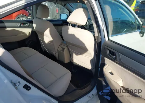 2015 Subaru Legacy 2.5I Premium z USA, uszkodzony, nr VIN 4S3BNBC60F3021699